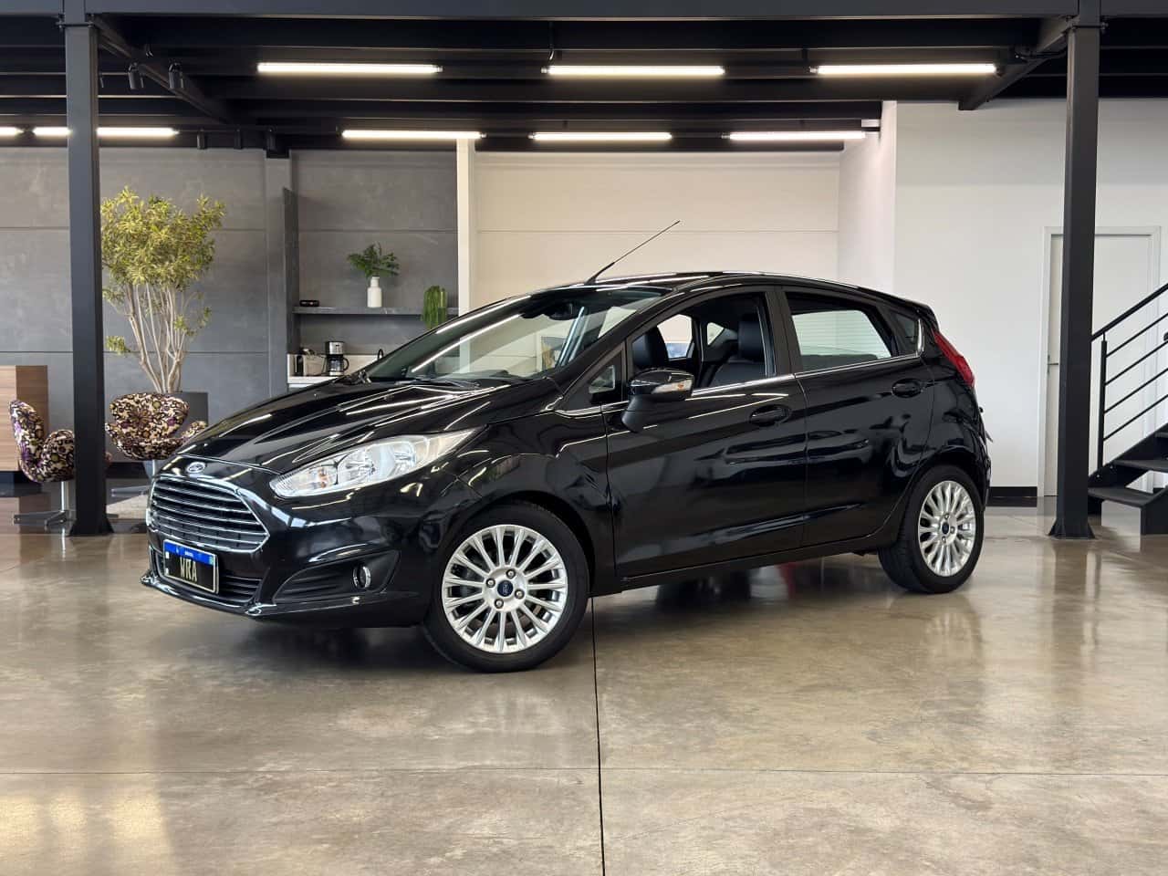 FORD NEW FIESTA 1.6 AUT TITANIUM 2017