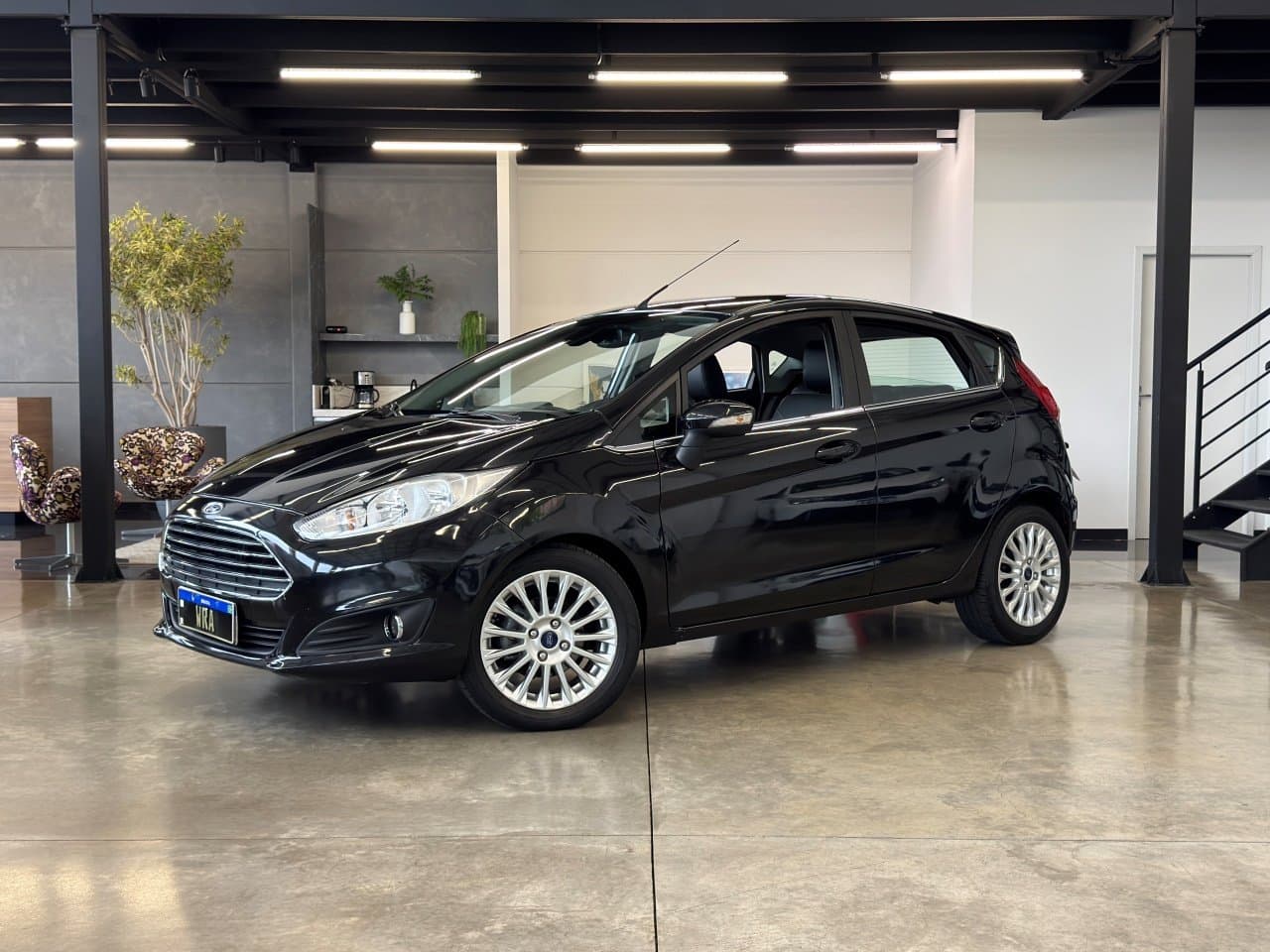 FORD NEW FIESTA 1.6 AUT TITANIUM 2017