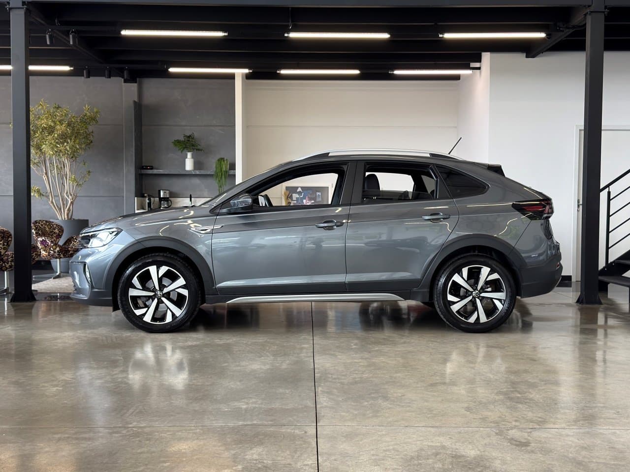 VW NIVUS HIGHLINE 1.0 TSI 2024 – foto 3