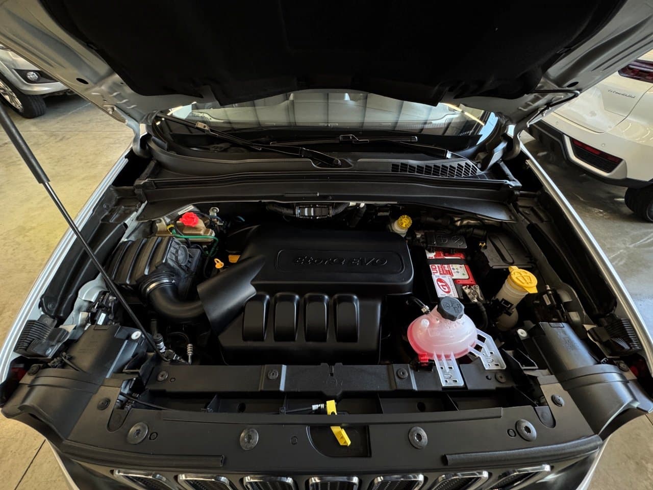 JEEP RENEGADE SPORT 1.8 MANUAL 2016 – foto 10